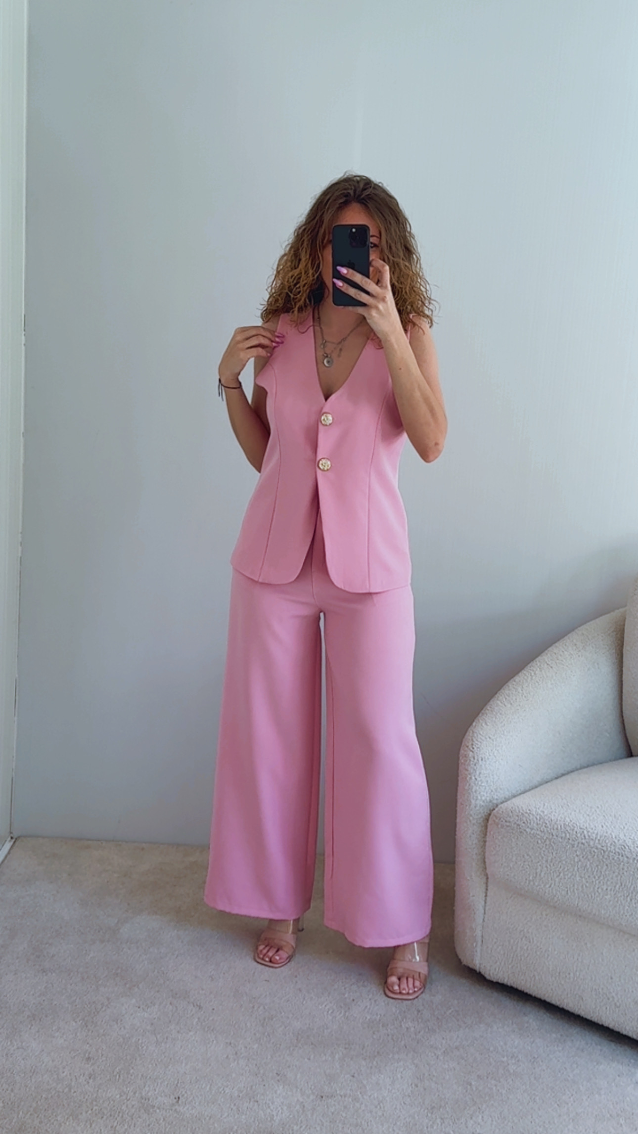 {"eId":"253376120051738","CameraPosition":1}